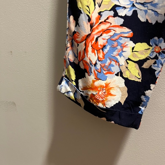 Pants floral print elastic waist w/ tie, side pockets and small cuff at hem - Picture 7 of 8